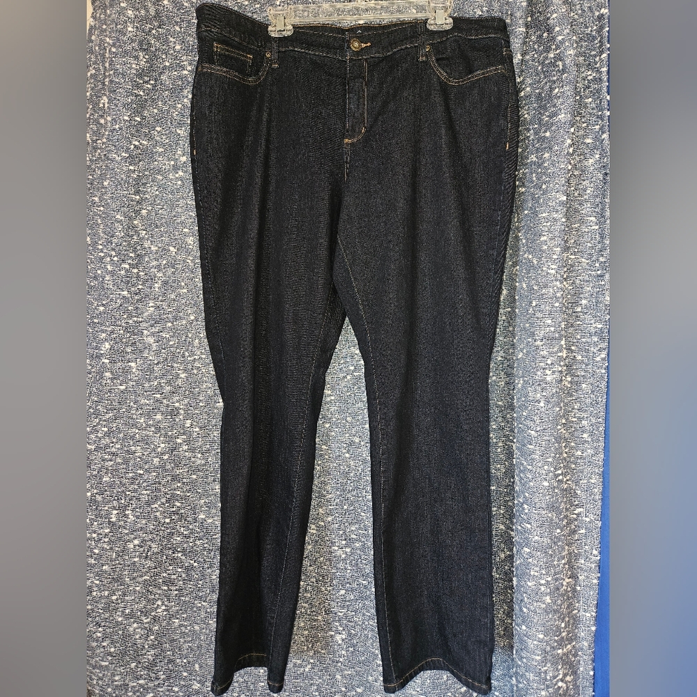 St. John's Bay Jeans Women's Plus 20W LONG Straight Leg Cotton Blend W42 L 32.5